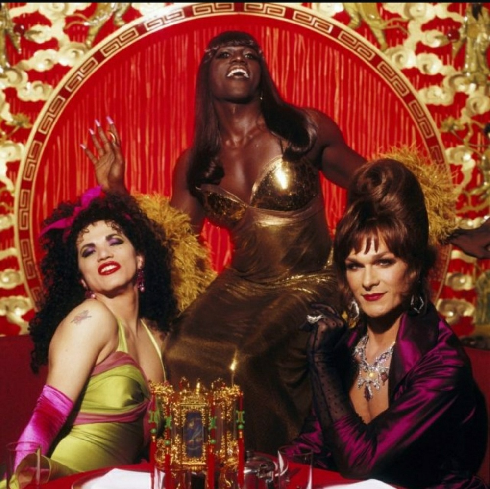 Meet your Posher, Em